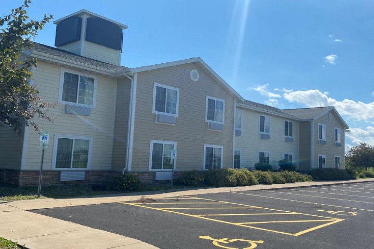 Americinn By Wyndham أوشكوش المظهر الخارجي الصورة