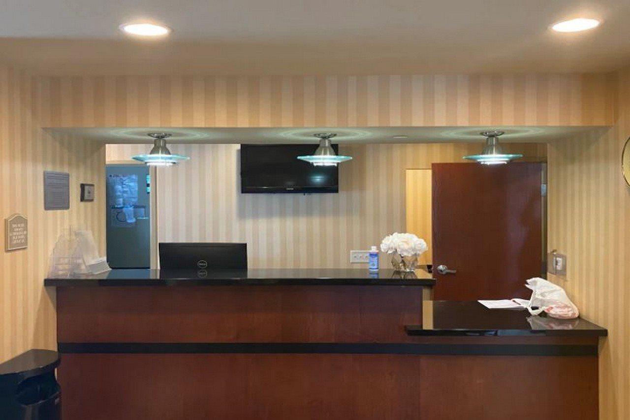 Americinn By Wyndham أوشكوش المظهر الخارجي الصورة